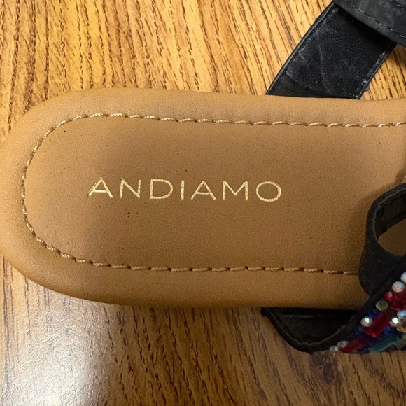 Women’s Adriamo Sandals - Picture 2 of 3